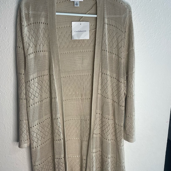 Croft & Barrow Women's Light Tan Knit Cardigan - Picture 1 of 5